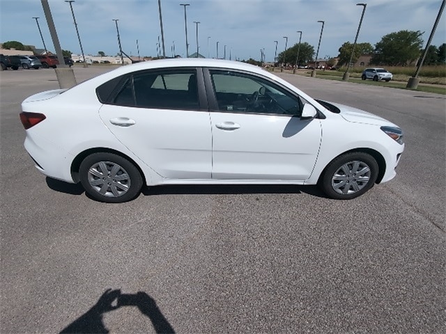 Used 2021 Kia Rio S with VIN 3KPA24AD1ME365534 for sale in Evansville, IN