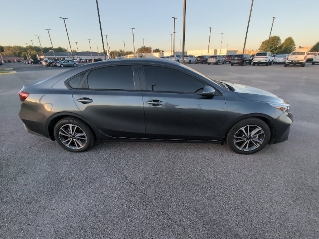 Used 2024 Kia Forte LXS Sedan
