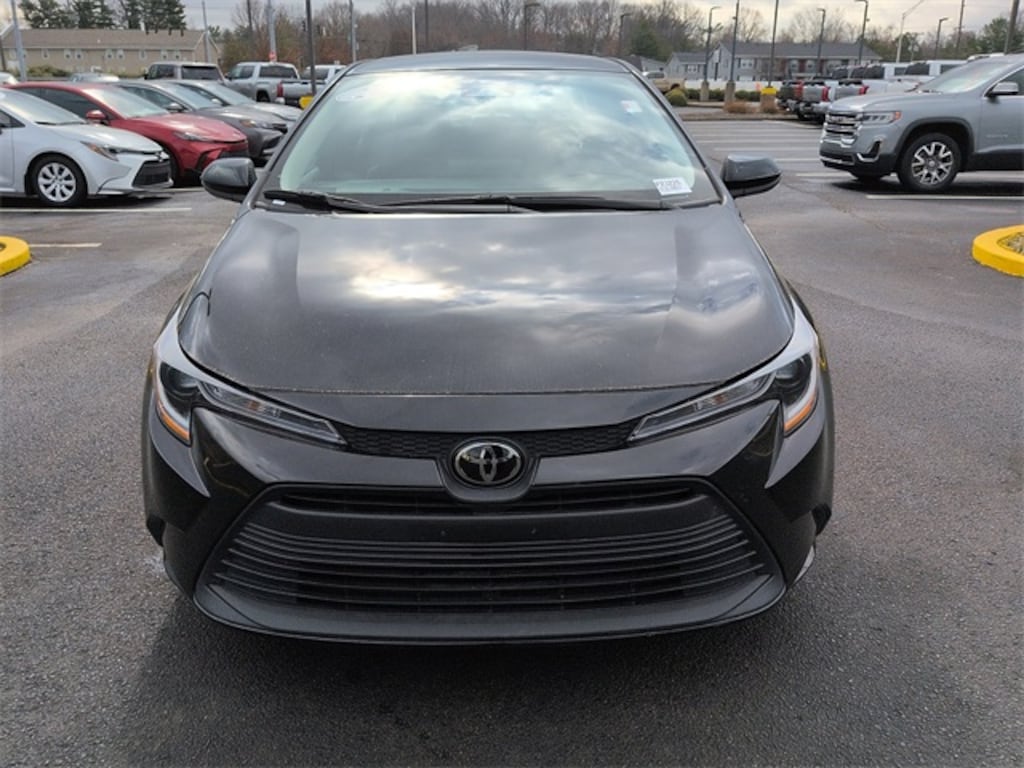 Certified 2025 Toyota Corolla LE Sedan