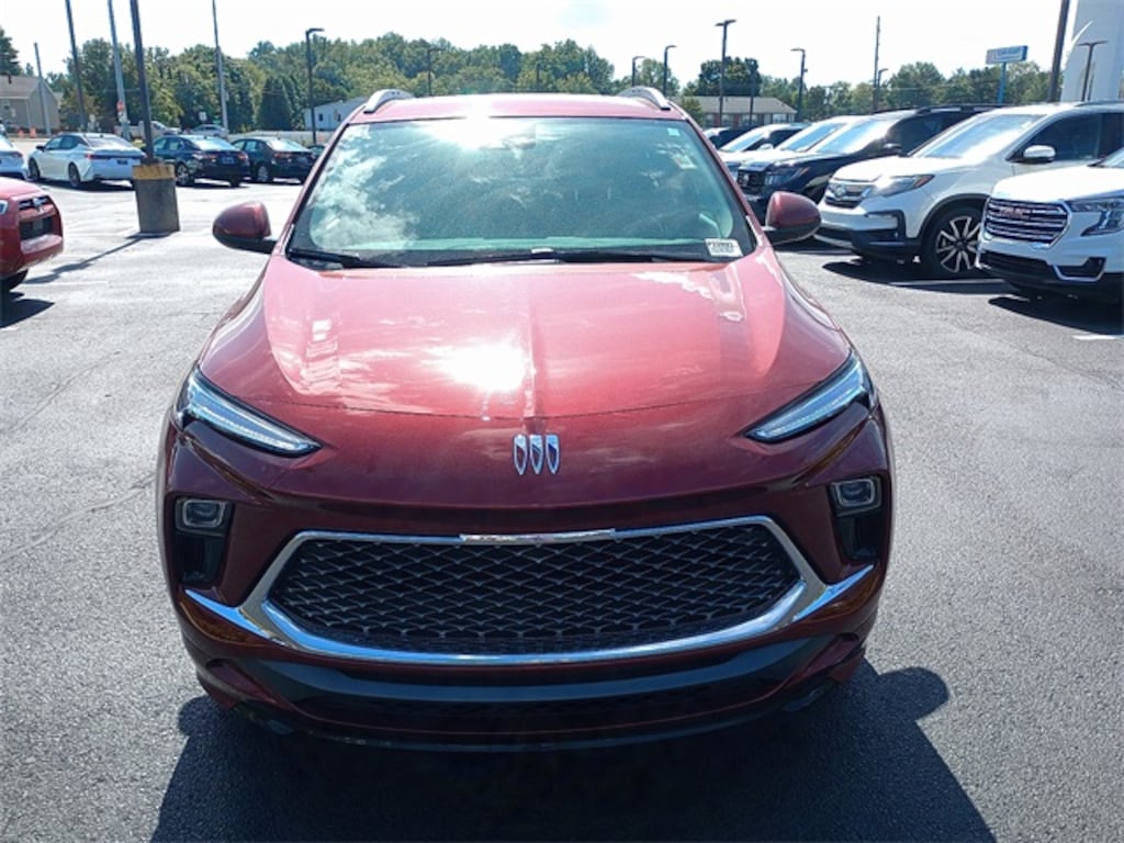 Used 2024 Buick Encore GX Avenir SUV