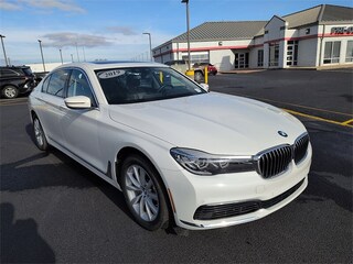 2019 BMW 740i 740i xDrive Sedan
