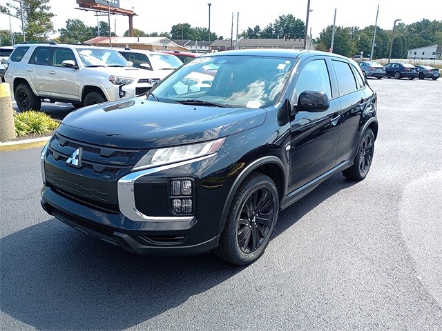 2022 Mitsubishi Outlander Sport LE photo 3