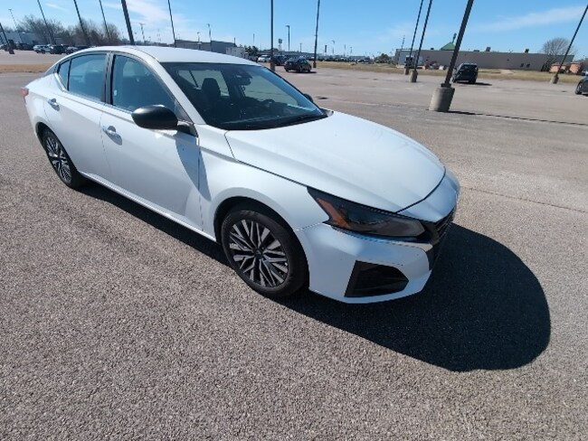2025 Nissan Altima 2.5 SV Sedan