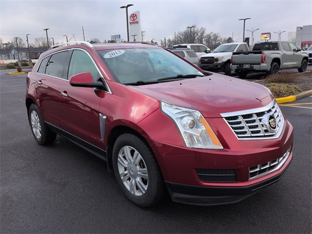 Used 2013 CADILLAC SRX Luxury SUV