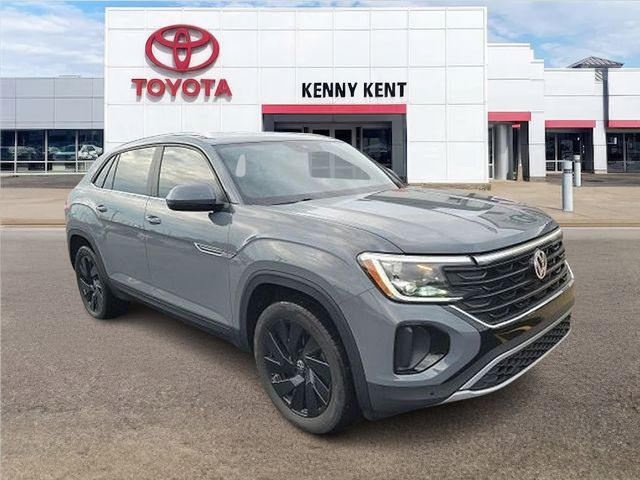 2024 Volkswagen Atlas Cross Sport 2.0T SE w/Tech 4MOTION's photo