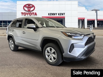 2025 Toyota RAV4 LE SUV