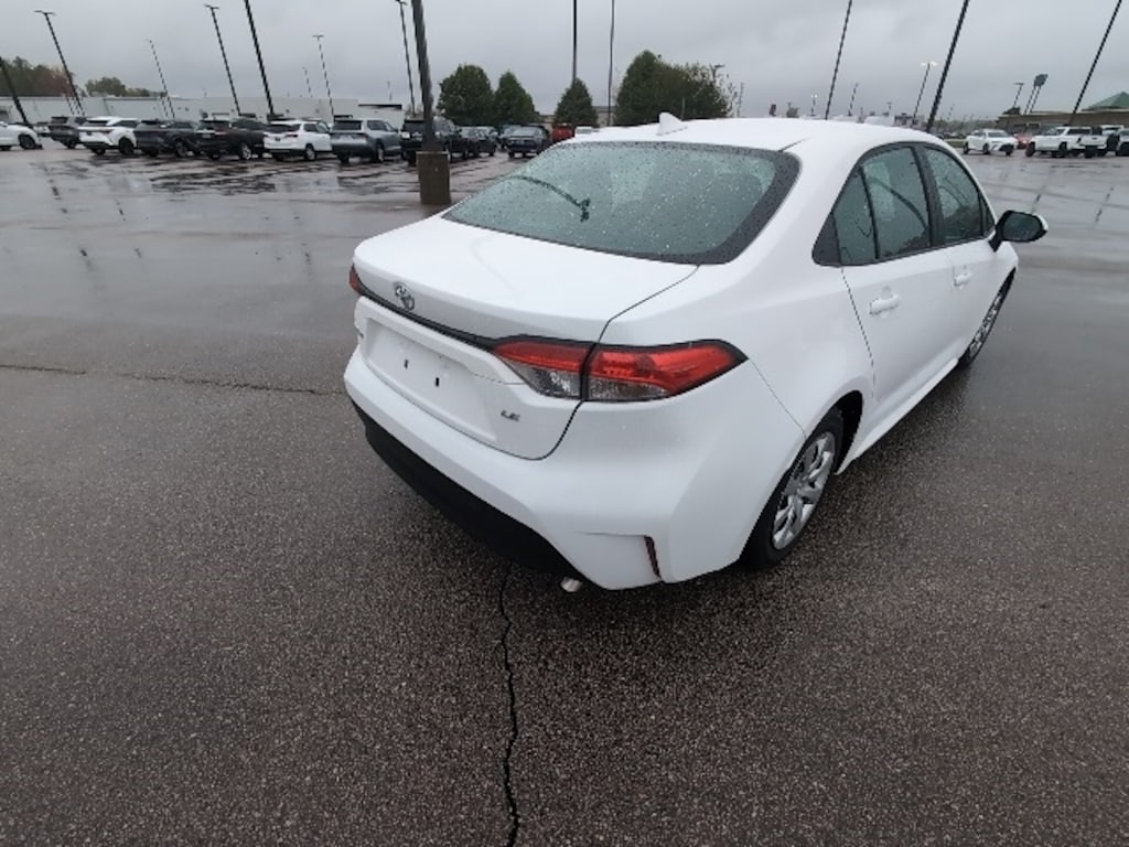 Used 2025 Toyota Corolla LE Sedan
