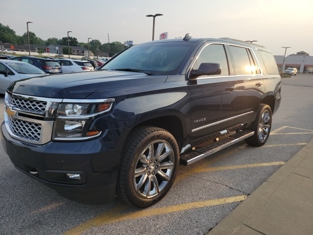 Used 2019 Chevrolet Tahoe LT with VIN 1GNSKBKC2KR249704 for sale in Evansville, IN