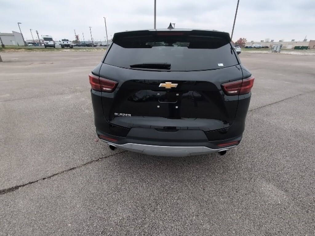 Used 2025 Chevrolet Blazer LT SUV