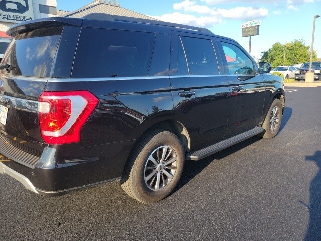 2019 Ford Expedition XLT photo 3