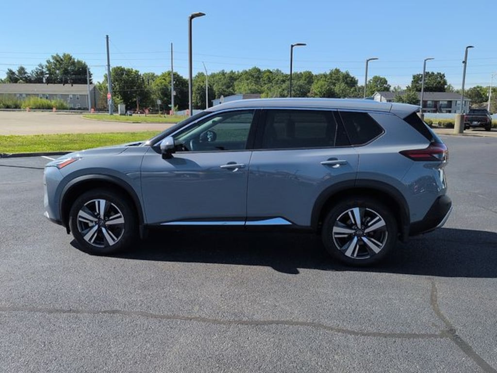 Used 2023 Nissan Rogue Platinum SUV