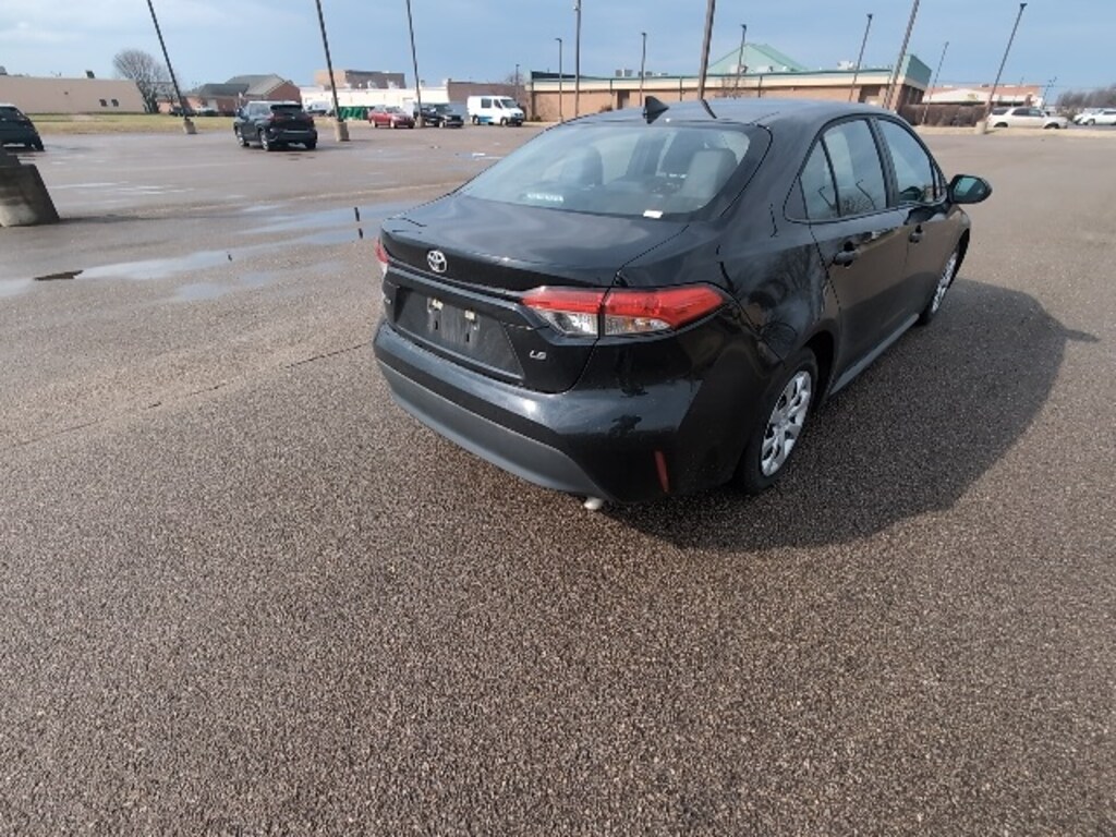 Certified 2025 Toyota Corolla LE Sedan