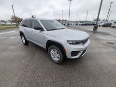 2022 Jeep Grand Cherokee Laredo SUV