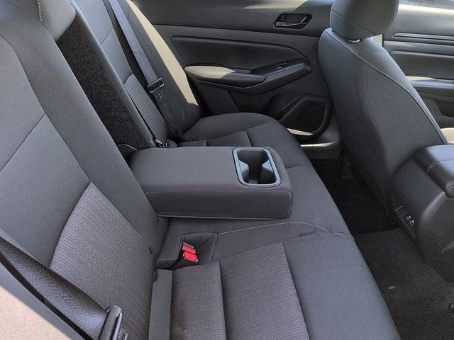 2025 Nissan Altima SV - Photo 11