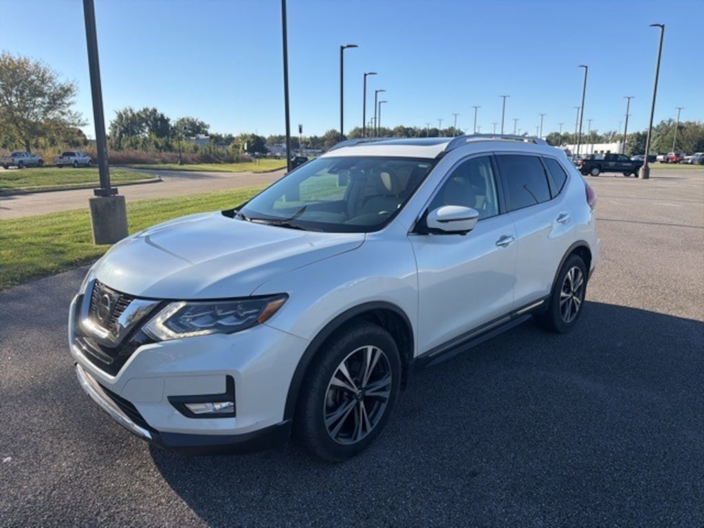 Used 2017 Nissan Rogue SL SUV