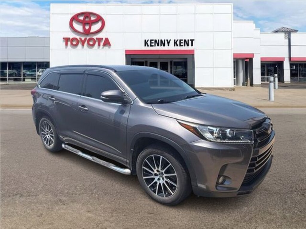 Used 2018 Toyota Highlander SE SUV