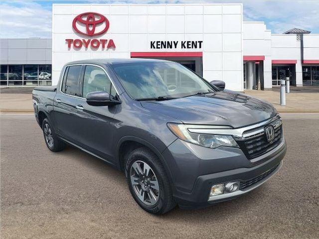 Gray 2017 Honda Ridgeline Pickup Truck All-Wheel Drive 6-Speed Automatic