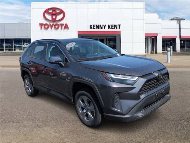 2025 Toyota RAV4 XLE SUV