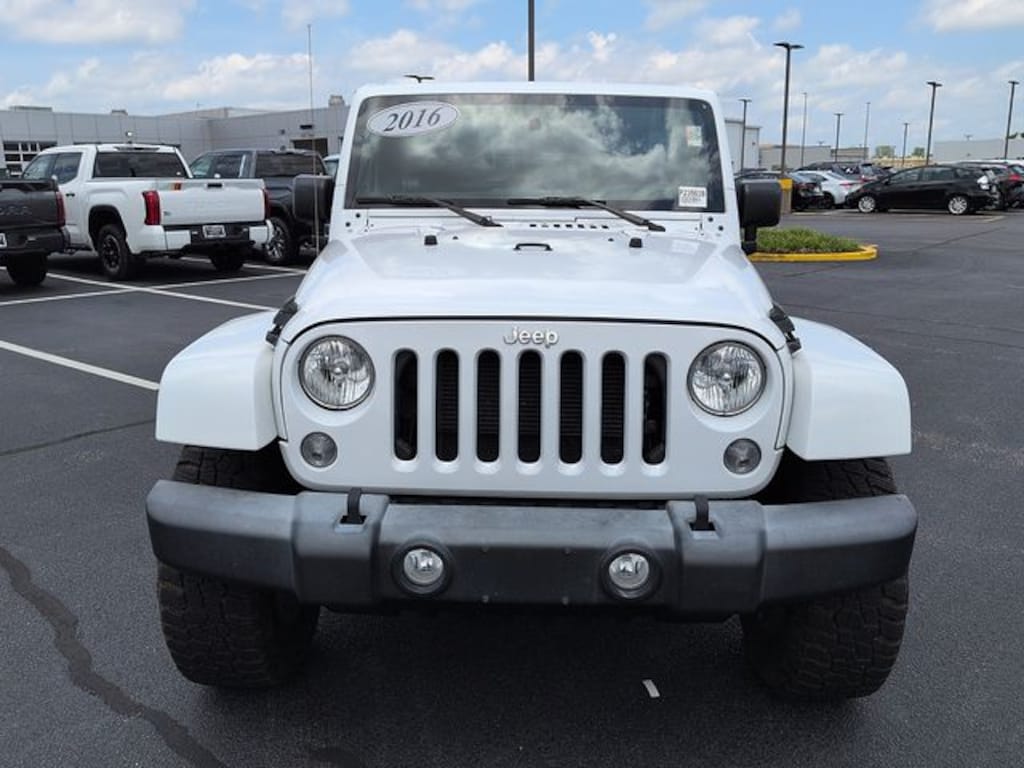 Used 2016 Jeep Wrangler JK Unlimited Unlimited Rubicon SUV