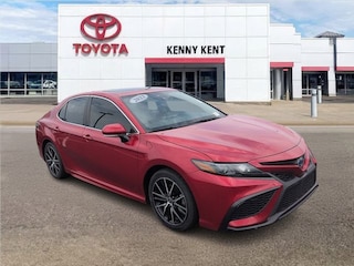 2023 Toyota Camry Hybrid SE Sedan