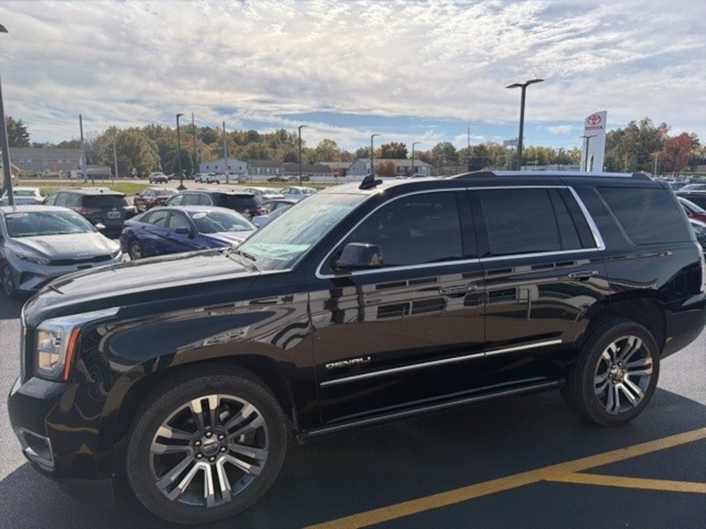 Used 2018 GMC Yukon Denali SUV
