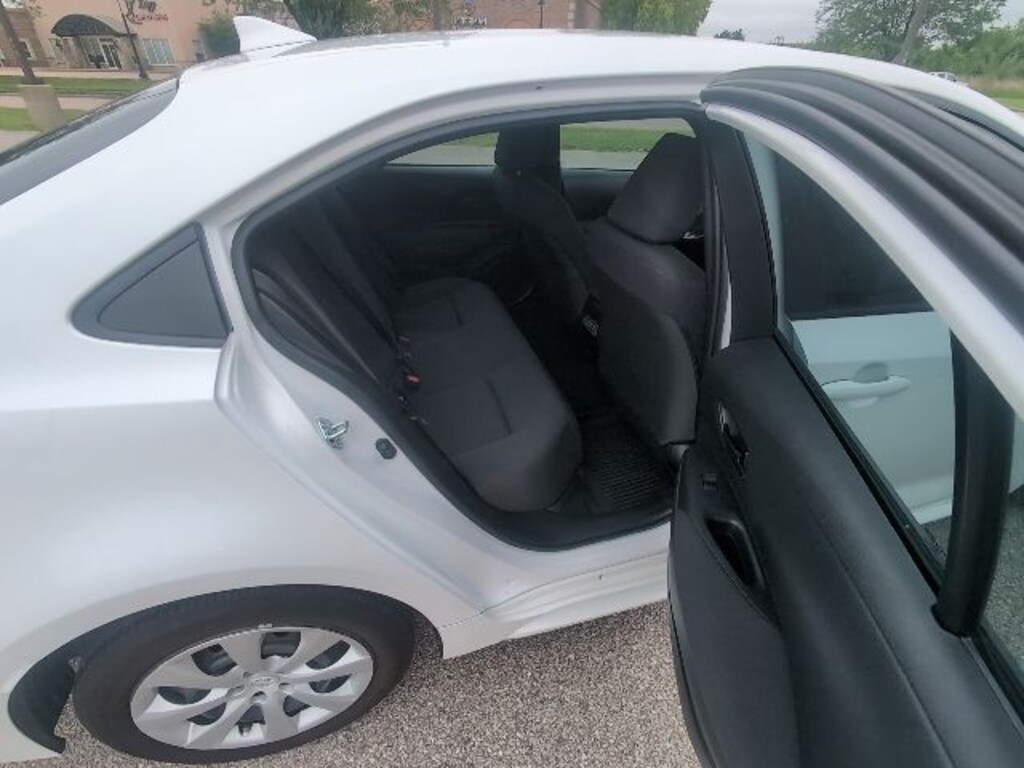 Used 2025 Toyota Corolla LE Sedan
