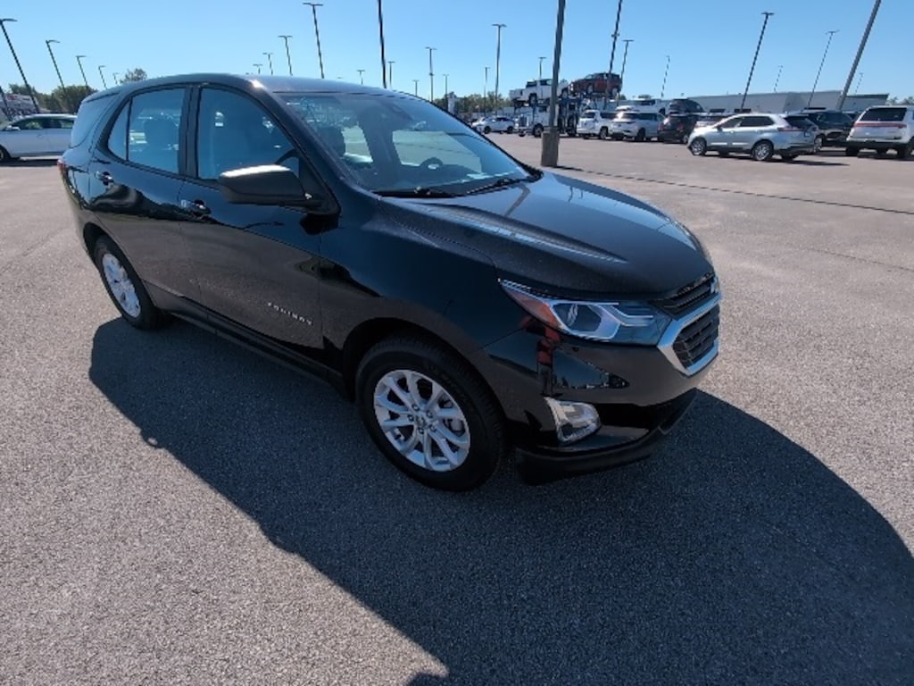 Used 2021 Chevrolet Equinox LS SUV