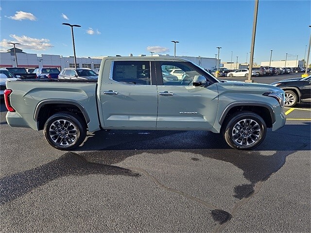 2026 Toyota Tundra Limited photo 2