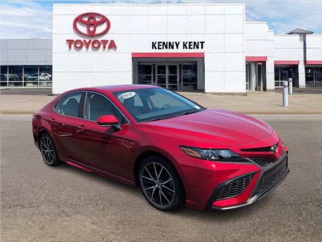 2021 Toyota Camry SE Sedan