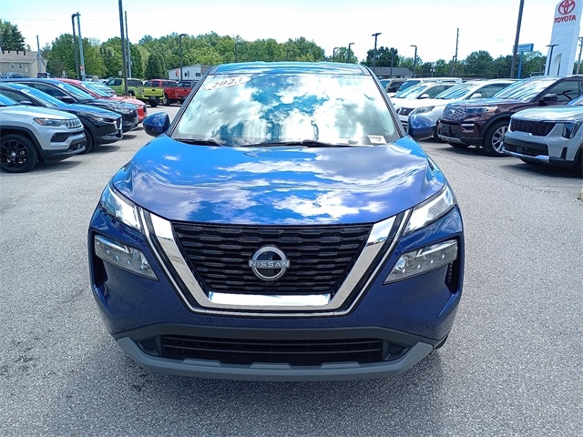 Used 2023 Nissan Rogue SV with VIN 5N1BT3BA8PC898777 for sale in Evansville, IN