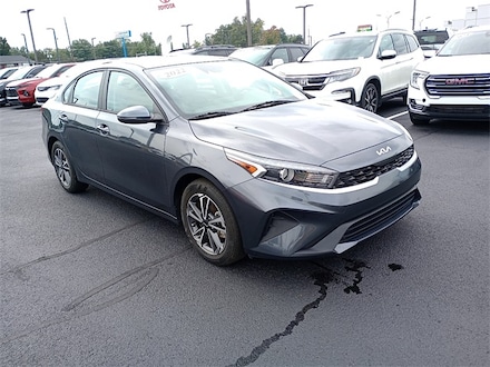 2022 Kia Forte LXS Sedan