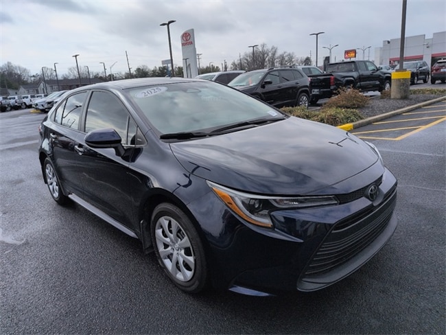 2025 Toyota Corolla LE Sedan