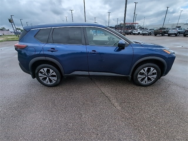 Used 2022 Nissan Rogue SV with VIN 5N1BT3BA7NC727306 for sale in Evansville, IN