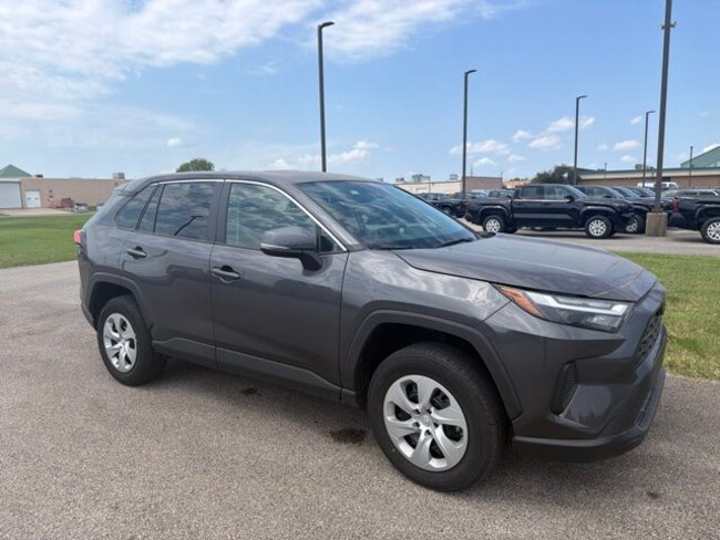 2024 Toyota RAV4 LE SUV