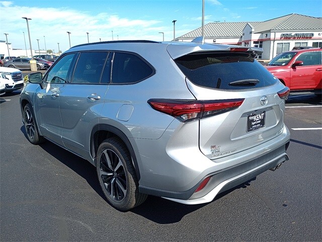 2022 Toyota Highlander XSE photo 4