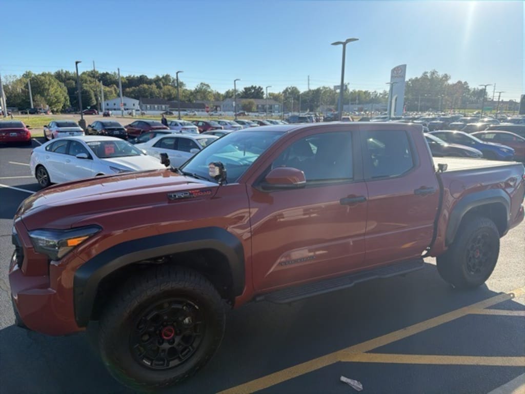 Used 2025 Toyota Tacoma TRD Off-Road Truck Double Cab