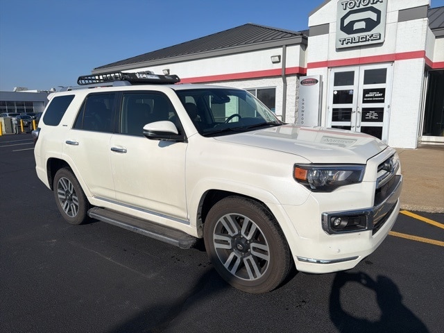 2023 Toyota 4Runner Limited's photo