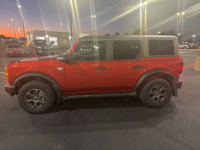 2023 Ford Bronco Base Big Bend Black Diamond Outer Banks photo 2