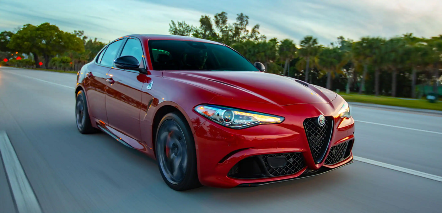 alfa romeo giulia 23 vroom.png