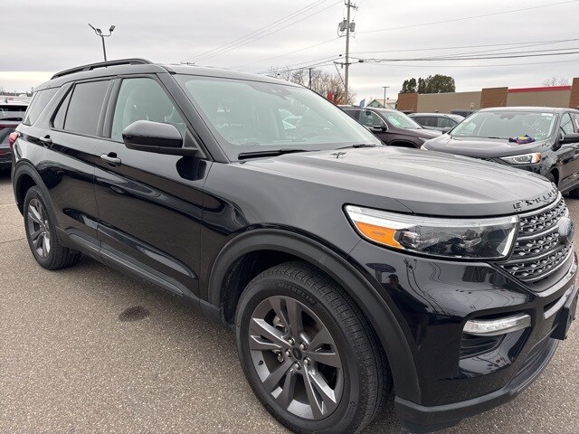 2022 Ford Explorer XLT photo 4