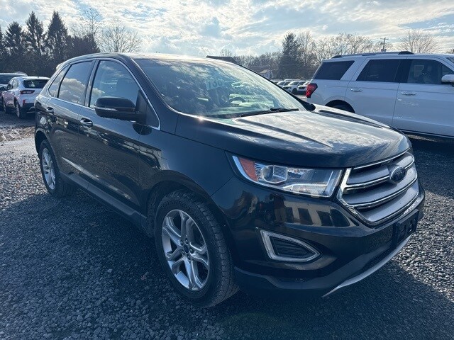 2018 Ford Edge Titanium photo 4