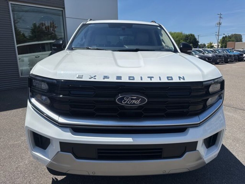 Certified 2025 Ford Expedition Platinum SUV