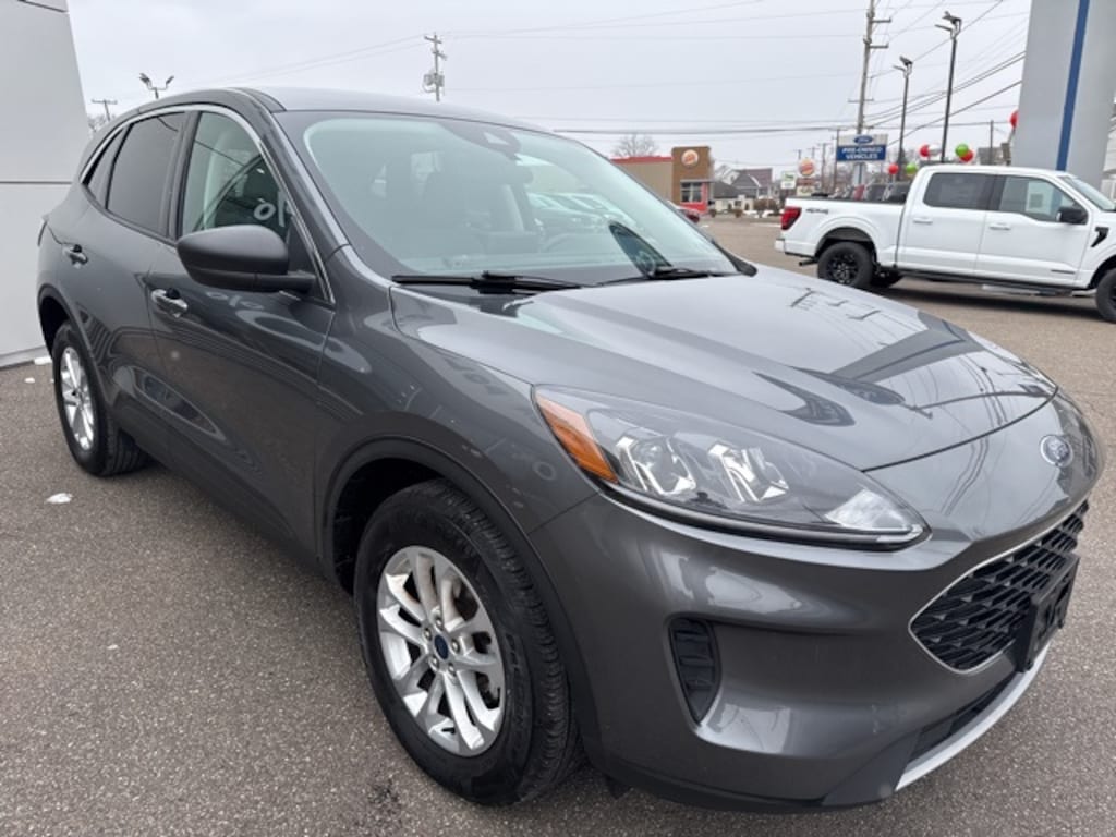 Certified 2022 Ford Escape SE SUV