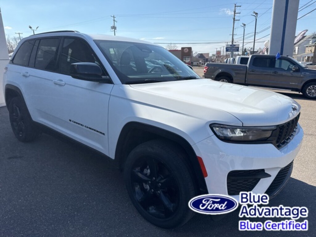 Certified 2023 Jeep Grand Cherokee Altitude SUV