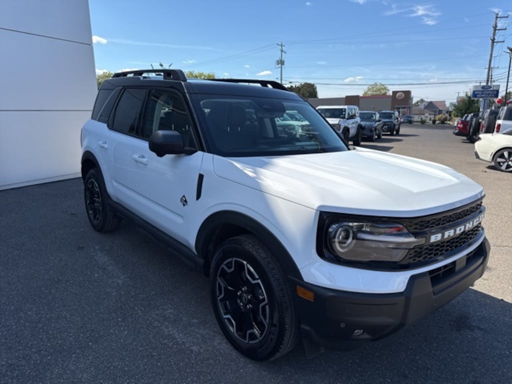 New 2025 Ford Bronco Sport Outer Banks SUV