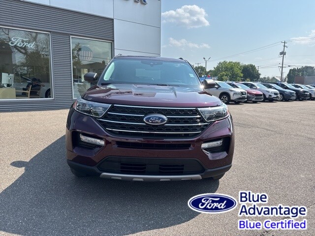 2022 Ford Explorer XLT photo 2