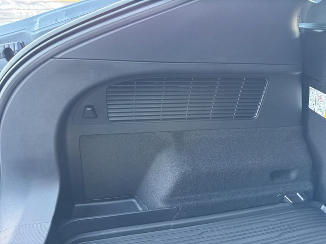 2025 Ford Mustang Mach-E Premium - Photo 19