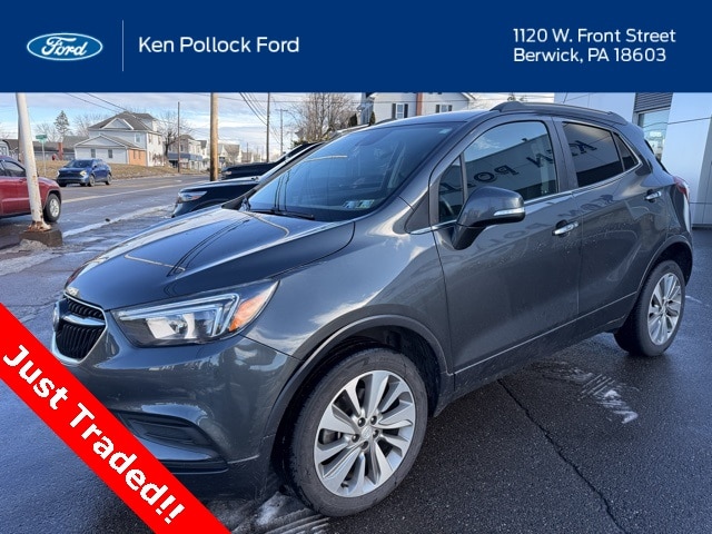 2017 Buick Encore Preferred's photo