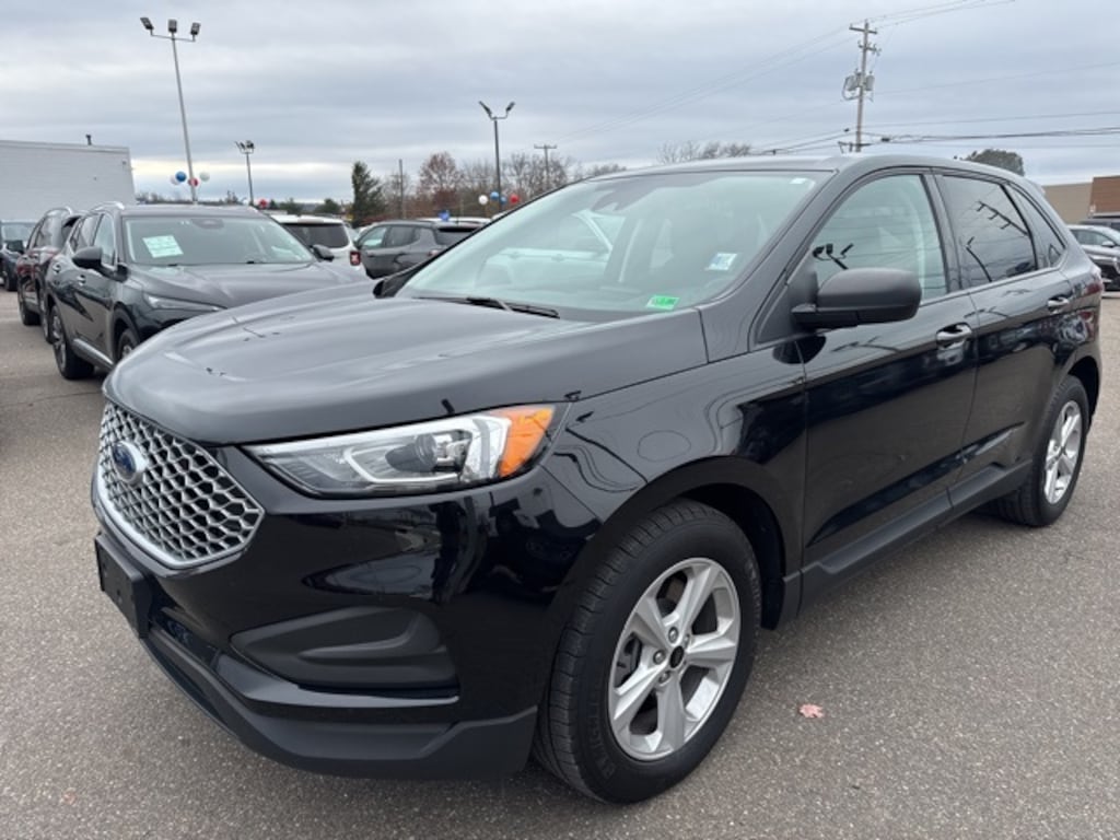 Certified 2024 Ford Edge SE SUV