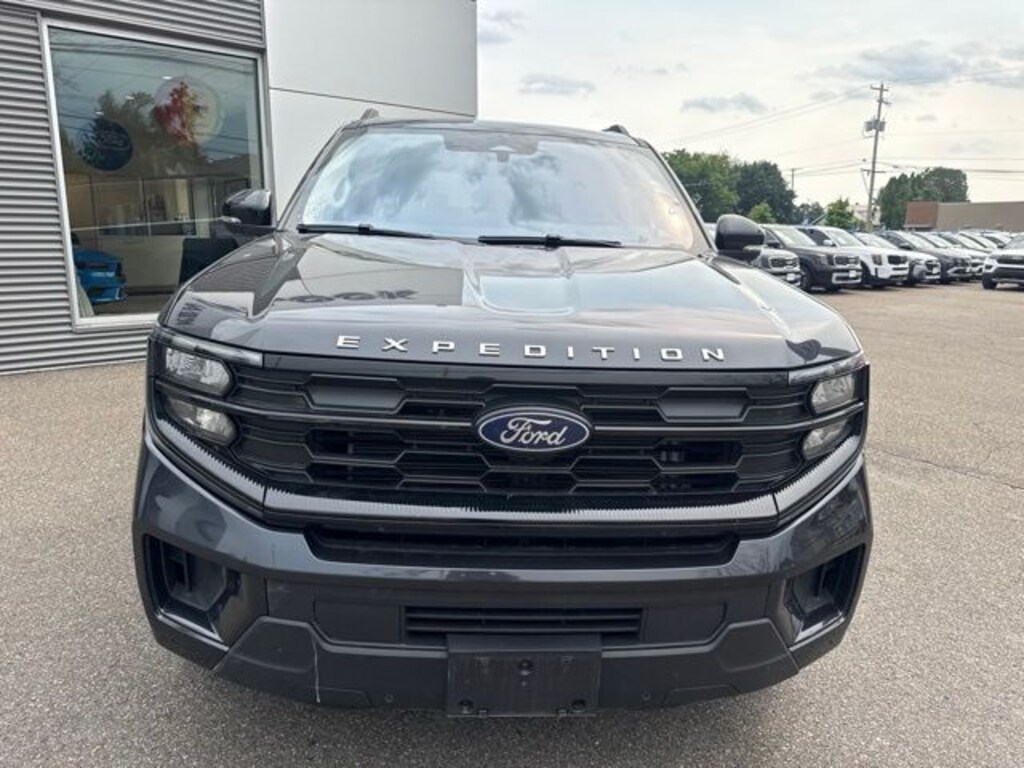 Certified 2025 Ford Expedition Max Active SUV